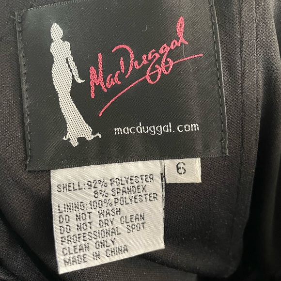 Mac Duggal Formal Gown - Picture 7 of 8